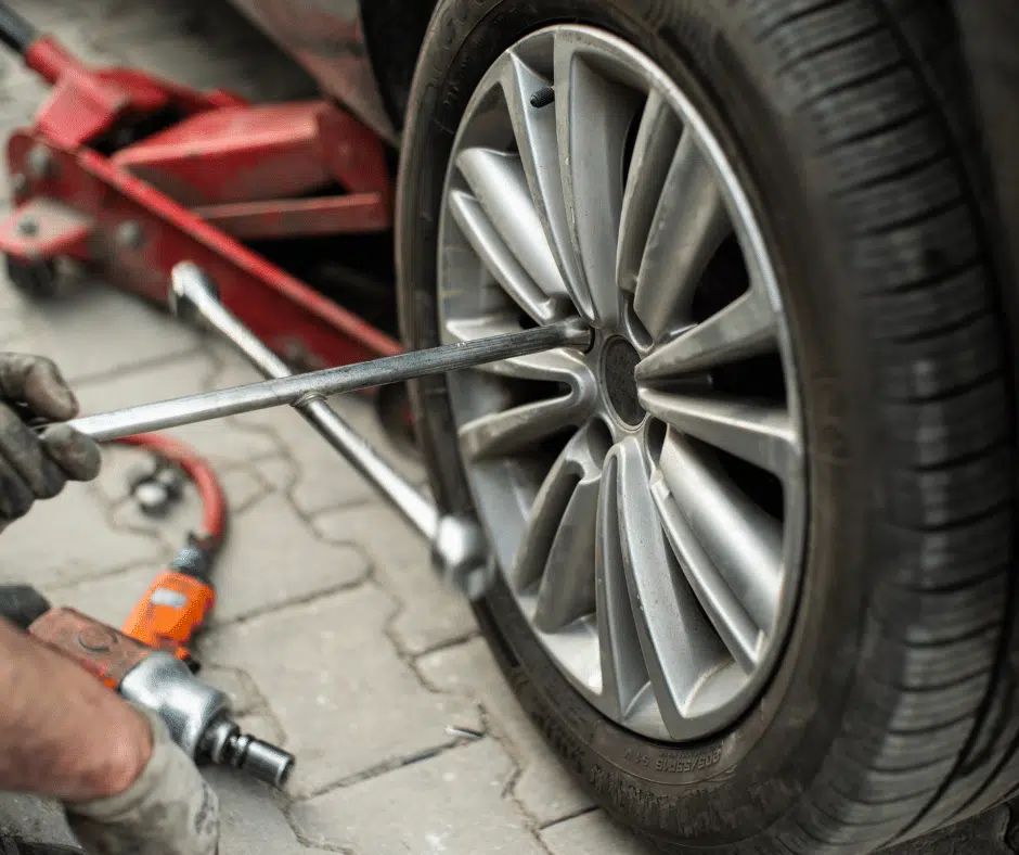 Emergency tyre repair