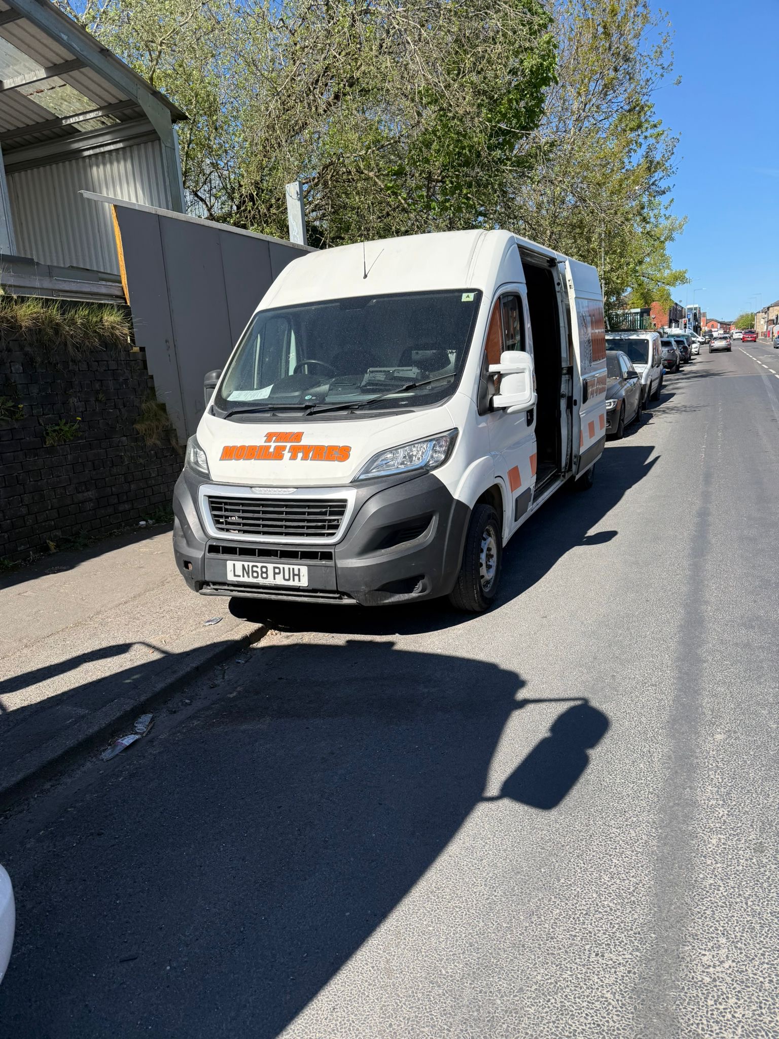 TMA Mobile Tyres van providing mobile tyre fitting support