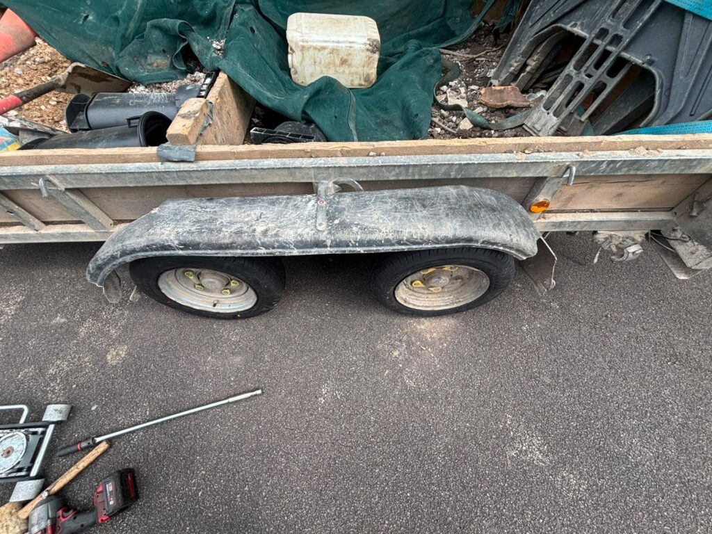 Real twin-axle trailer tyre fitting work